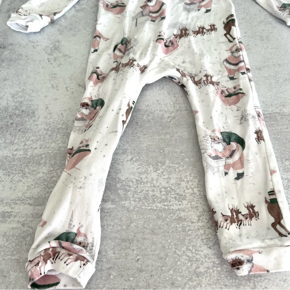 18-24M🎅🏻 Pottery Barn Kids Organic Pink Blush Vintage Heritage Santa Pajamas